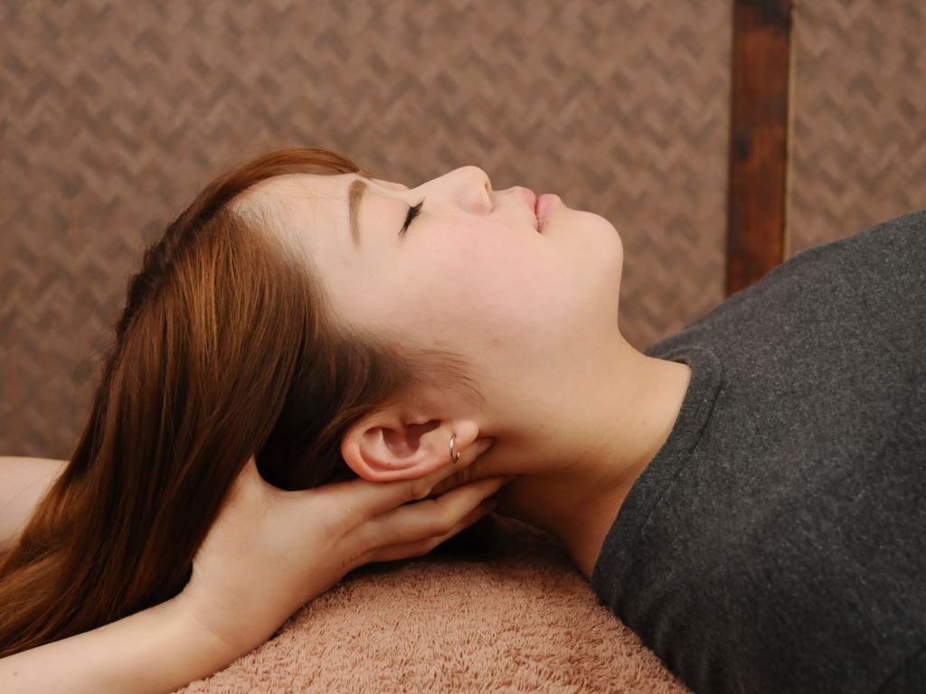 ヘッドスパマッサージ